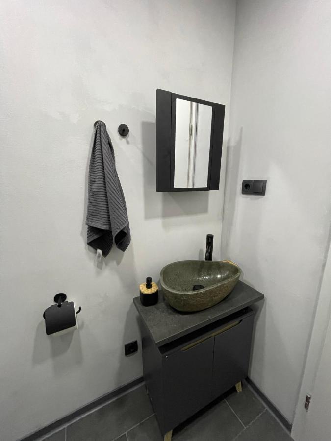 Apartamento Bright: Flat With Balcony - Kitchen - Free Parking Berlín Exterior foto