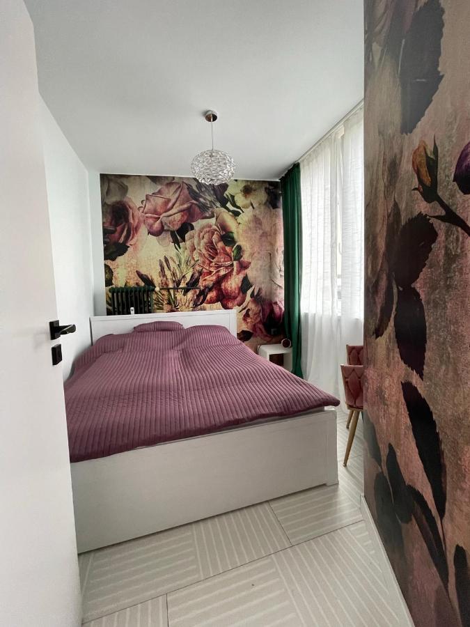 Apartamento Bright: Flat With Balcony - Kitchen - Free Parking Berlín Exterior foto
